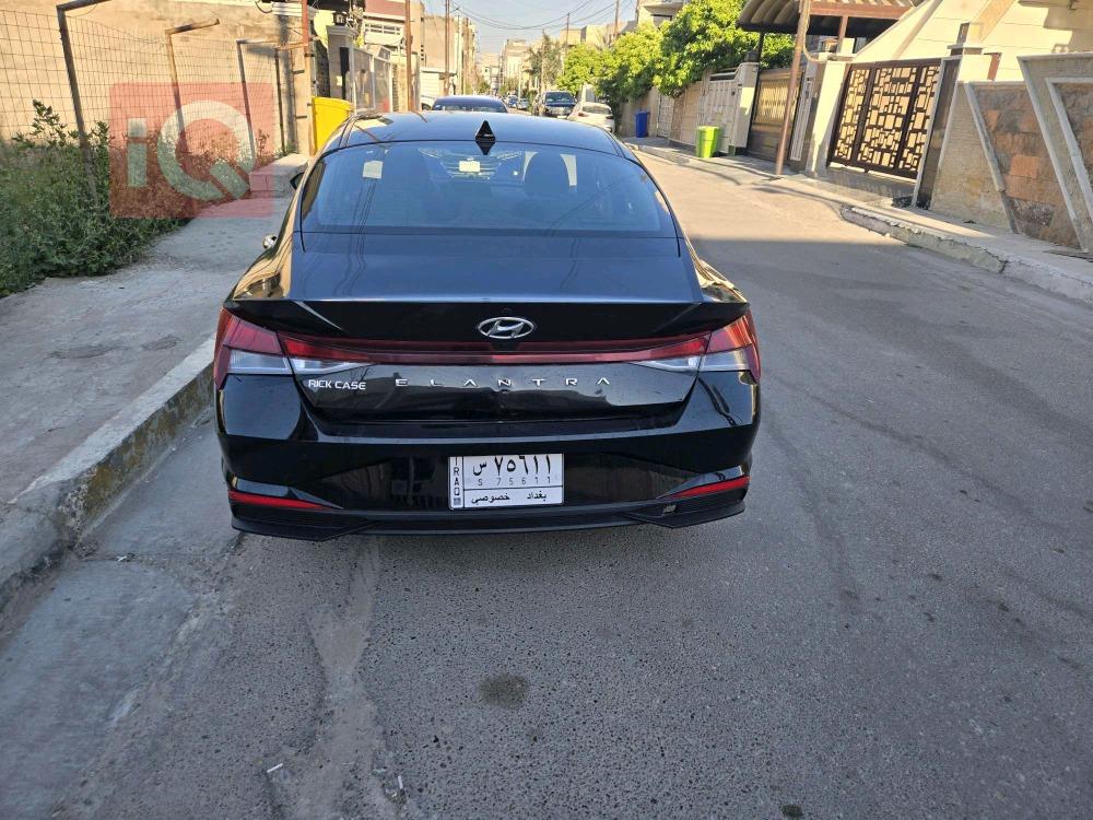 هیوندای ئەلەنترا